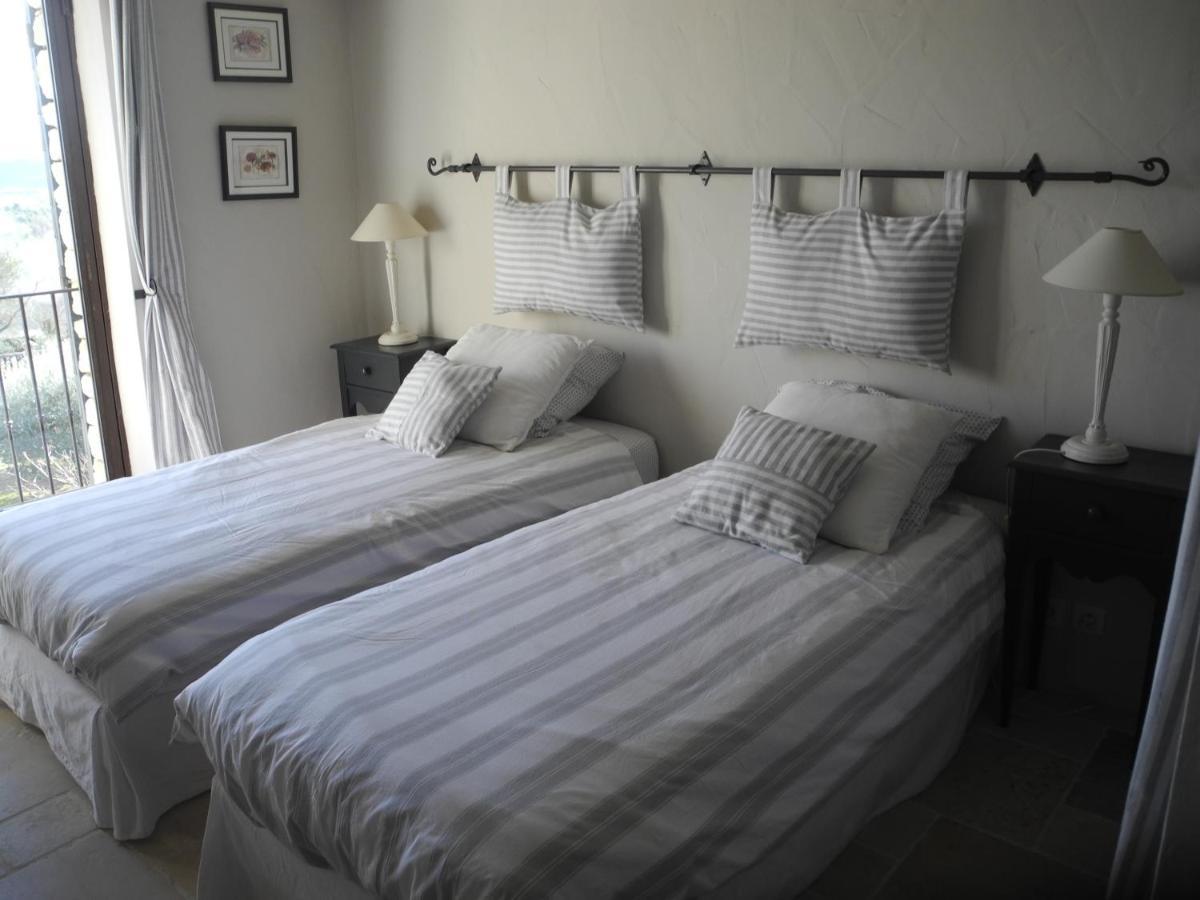 Oustau De Piera Bed and Breakfast Gordes Eksteriør billede